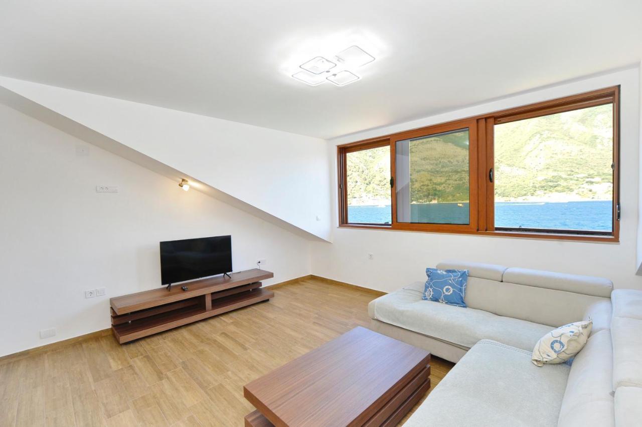 Apartament Viva Kotor Zewnętrze zdjęcie