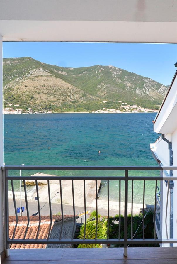 Apartament Viva Kotor Zewnętrze zdjęcie